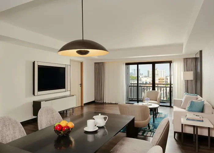 Marriott Executive Bangkok, Sukhumvit 50 4*